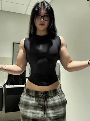 A post by @nataliluvr on TikTok caption: fem toji @Gymshark sale april 17th, 50% off + 10% off with code “LUVR #gym #gymtok #fortnite #foryou 