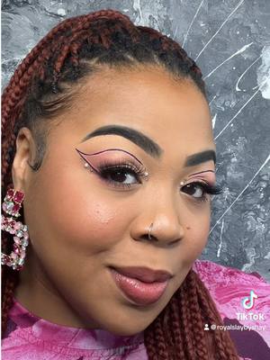 A post by @royalslaybyshay on TikTok caption: #creatorsearchinsights Obsessed is an understatement😘 #fullglam #2015brows #fyp #makeup 