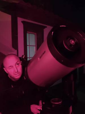 A post by @mir_glazami_microscopa on TikTok caption: Thank you @Том  I USE telescope:  #CELESTRON EVOLUTION 9,25