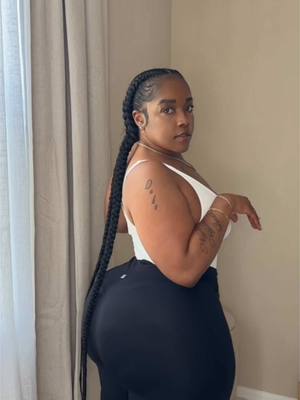A post by @londondagreat1 on TikTok caption: Feelin Girllllll! This has got to be the best bodysuit I’ve worn in a very long time. Hey BIG BOOTY GIRLSS there is no gap in the back 🥰🥰🥰 @FeelinGirl LLC  #foryou #explore #feelingirl #bodysuitshapewear #bodysuit #casualoutfits #shapewear #plussizeedition #snatchedwaist 