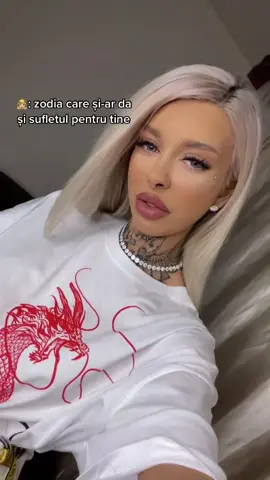 A post by @sasha.diamond on TikTok caption: #fypシ #sashadiamond #fy 🤍🎀