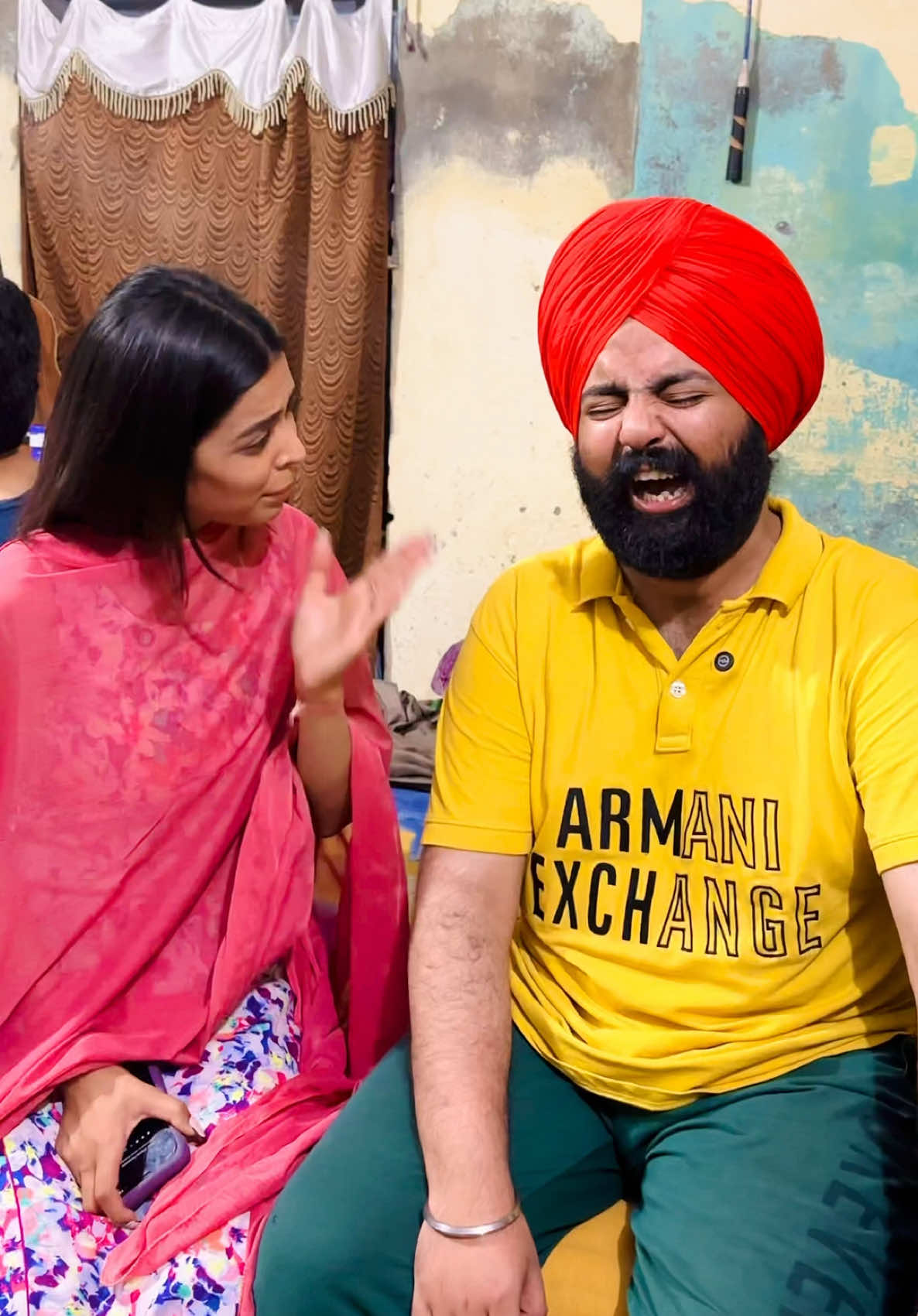 A post by @jbjhanceboyz on TikTok caption: Bohut dukh aa bhai🥲 #jbjhanceboyz #comedy #funny #tiktokindia #canada #punjabi #viral #tiktok #featureme #love #smile #jbjhanceboyzvines #insenaddaa #insaneadda 