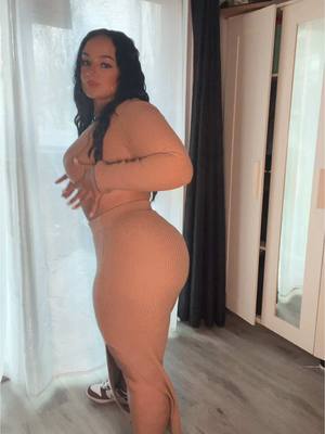 A post by @jesziikah on TikTok caption: #fyp #fypシ #trending #dominicana #foryou #viral 