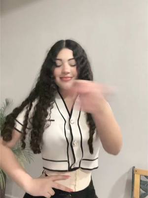 A post by @karenos11 on TikTok