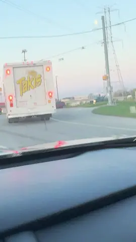 A post by @mattvalladares on TikTok caption: #foryou #fyp 
