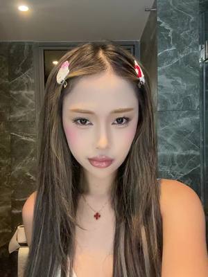 A post by @mumuluver on TikTok caption: แม่นลูกผู้ใด๋