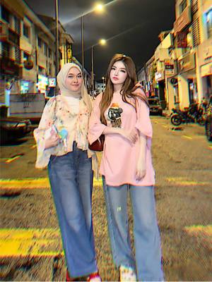 A post by @ikke.jenner on TikTok caption: My sister🤏🏻🤍