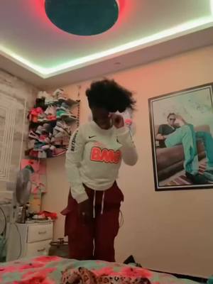 A post by @mome_sa on TikTok caption: Dawalale @Lok bombe 