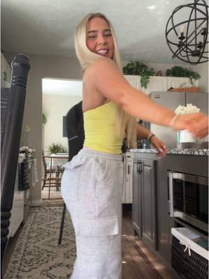 A post by @baylee_gill on TikTok caption: time to take over the weight rack @DFYNE 