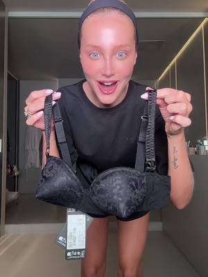 A post by @maluborgesm on TikTok caption: NEW FAV BRA - meu novo sutiã favorito !!!!!!!! 