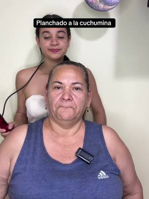 A post by @soto_karla on TikTok caption: #planchadoexpres #asmrsounds #asmr #humor #cuchumina 
