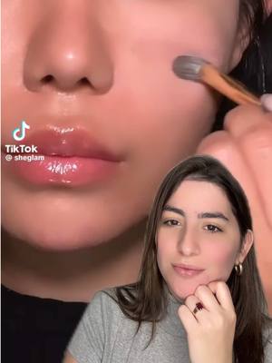A post by @leidys_sotolongo on TikTok caption: ✨HODAAA✨Pore No More Primer de SHEGLAM, Aprobado❤Que otra cosa deberíamos probar? @SHEGLAM #SHEGLAMPoreNoMorePrimer #SHEGLAMPorelessPrimer #SHEGLAM