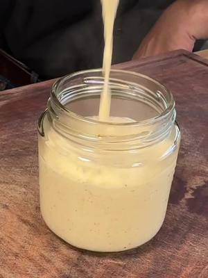 A post by @elmas.salsa55 on TikTok caption: Alioli cebolla habanero #receta #fyp 