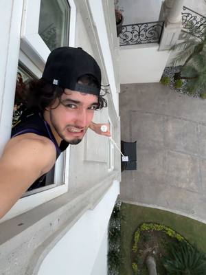 A post by @rickylemon99 on TikTok caption: alguien tiene mas corrector?