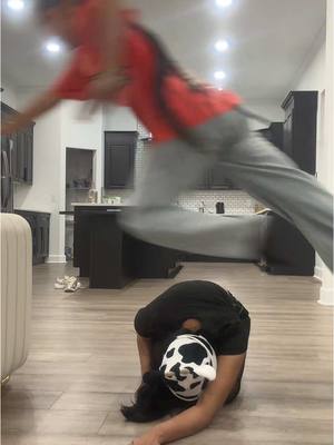 A post by @bigdejhha on TikTok caption: Wait omg😂😂😂😂😂 #fyp #spiderman @STAR BANDZ 