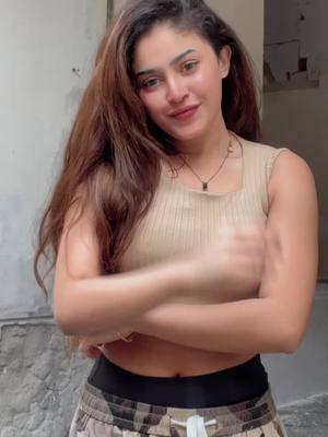 A post by @sachi_gurl09 on TikTok caption: ❤️👀#sachigurl🧚‍♀️ #tiktok #trending #fyp #viral_video #srilanka #italy🇮🇹 #onemillionaudition #400k #10M 