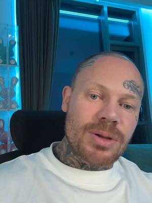 A post by @thewalkinkdad on TikTok caption: Réponse à @Dimitri il va aller loin @🐸Neyto 🐸 