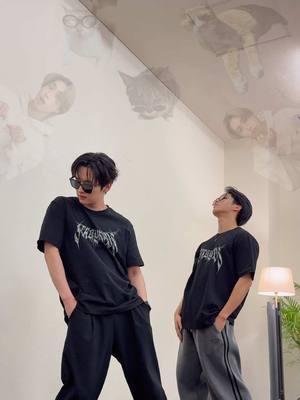 A post by @jypestraykids on TikTok caption: Cat & Rat dance🕶 #StrayKids #스트레이키즈 #리노 #LeeKnow #한 #HAN #YouMakeStrayKidsStay