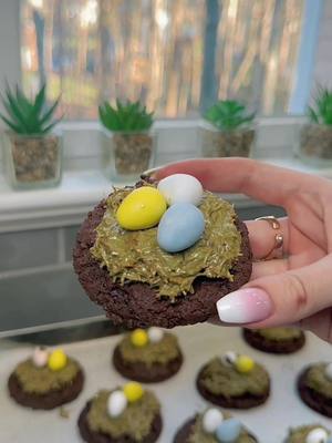 A post by @liviabenson on TikTok caption: Easter eggg Dubai chocolate bar cookies 🐣🪺 #eastereggs #easterrecipes #eastersunday #easyrecipes #spring #cookies #baking #dubaichocolate #kanafeh #recipe #chocolate #dubaichocolatebar 