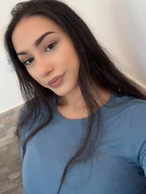 A post by @haniye_mazari_officiall on TikTok caption: ☺️🥰