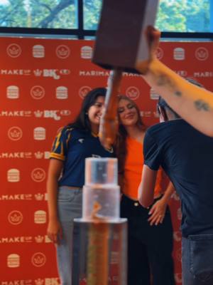 A post by @burgerkingbr on TikTok caption: O que foi esse lançamento BK ❤️ @Mari Maria 2.0, Fortaleza? Nordeste representou demais, foi sucesso!!! As vendas do Combo Mari Maria BK® SEGUEM ROLANDO A TODO VAPOR. Se você quer ter o Fire Kiss Taste, o Ice Kiss Pistache ou o queridinho Ice Kiss Doce de Leite CORRE, é só conferir os restaurantes que ainda têm, ok? Lembrando: EDIÇÃO LIMITADA. TM & ©️ 2025 Burger King Company LLC. Usado sob licença. Todos os direitos reservados. Imagens meramente ilustrativas. Glosses vendidos separadamente. Opções de gloss e sobremesa estão sujeitas à disponibilidade nas lojas participantes.