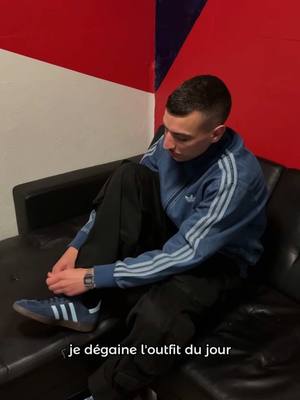 A post by @youssefswatts on TikTok caption: La question qui revient tout le temps : c’est quoi mon rituel avant de monter sur scène ? 🎢 @adidas  #adidasSamba #adidasFirebird #adidasSpezial #TheOriginal #ad