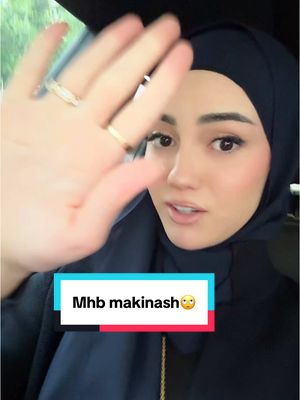 A post by @__hatiii on TikTok caption: Replying to @Erik7777 aman a ma trego pak ti tani makinen tate??🤓🙄