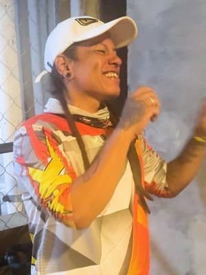A post by @alexisomman on TikTok caption: para darle gracias a honor, dando me gusta es suficiente! #elcampeon #honormagic7lite #publicidad 