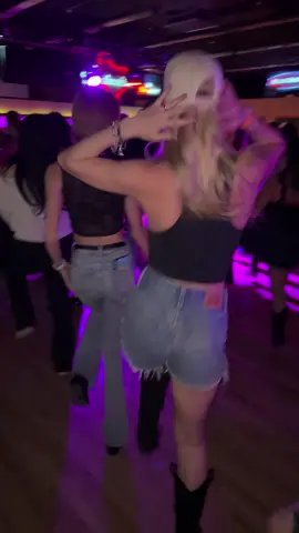 A post by @electriccowboylewisville on TikTok caption: Turn all the lights on @Gracieladd @Roughstock Dancing Co @Northwood Rustic @Allie Danielle #eclewisville #party #linedancersoftiktok #linedancing #texas #fyp #dfw #dallastx #countrybar #texasgirl❤️🤍💙 #hotgir🔥💋 #dancers #dancethenightaway 