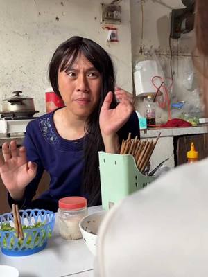 A post by @phamvinh271099 on TikTok caption: Cạnh Tranh 5.0 | #phamvinh99 #vulaci #TaikhoanTCB #Taikhoansodep #Techcombank 