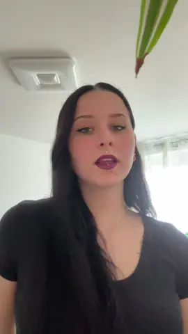 A post by @_mischi_204 on TikTok caption: #foryou #fyp #viral 