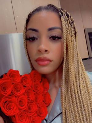 A post by @anissanicolehill on TikTok caption: Ladies let’s make this a tend ! lol 😂 #fyp #fypシ #foryoupage #viral #love #relatable #foryoupage❤️❤️ #relationship #advice #free #fit 