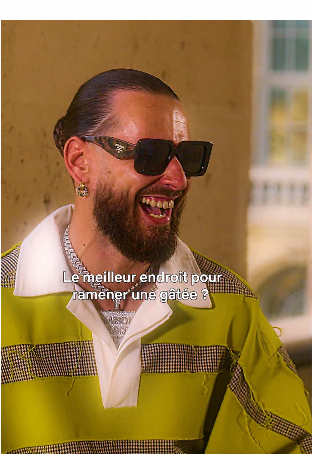 A post by @nouvelleecolefr on TikTok caption: oui ma gâtée #nouvelleecole #rap #rapfr #raptok #sch #netflix