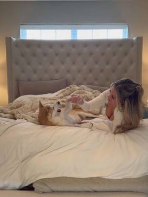 A post by @melissa_fakler on TikTok caption: I’m a bit rusty 😂 getting back to my roots ✨⛹🏼‍♀️🏀🫶🏼 #grwm #vlog #asmr #grwmroutine #diml #fyp #morningroutine #motivation #DayInMyLife #lifestyle #basketball #aesthetic #dailyvlog #gymmotivation 