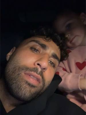 A post by @naderjindaouifussball on TikTok caption: Zu Fuß ist nicht schneller als Auto 🧐