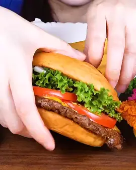 A post by @mukbangf4 on TikTok caption: Mukbang #mukbang #mukbangeatingshow #food #eat #eating #fyp #foryou #foryourpage #foryoupage #foodie #foodasmr #asmr #tasty #yummy #delicious  