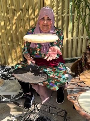 A post by @oum_jena_the_best on TikTok caption: #خبز المطلوع خبز مغنيه #cuisinmillio#cuisine mais