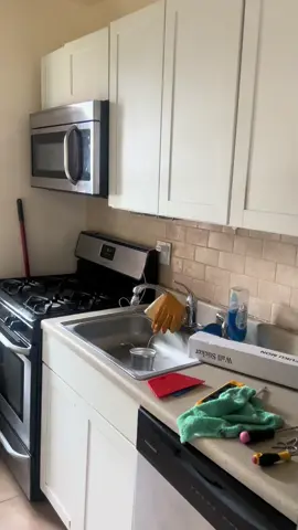 A post by @compassionatecleaning on TikTok caption: I’m in love 😍 #fyp #amazonfinds #compassionatecleaning #nyc #kitchenmakeover #kitchendecor 