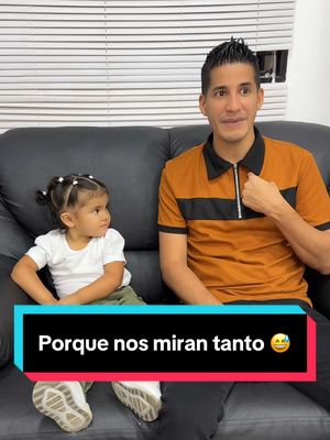 A post by @ronaldvallez on TikTok caption: Porque nos miran tanto 😅