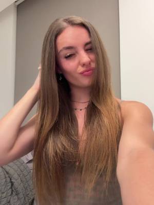 A post by @anascfia on TikTok
