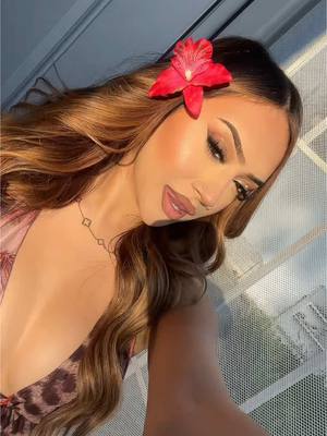 A post by @roloo18 on TikTok caption: Ima redo this w my camera latwrrr omgggg