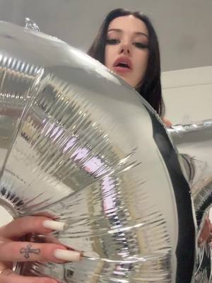 A post by @diana_aster on TikTok