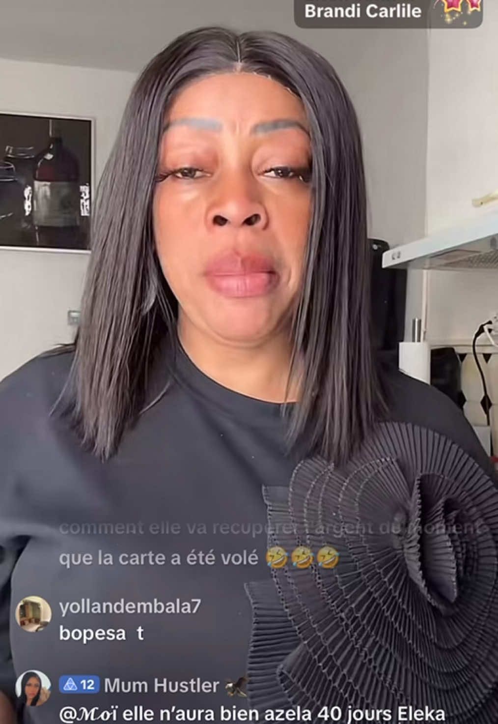 A post by @porche661 on TikTok caption: Aimez aussi la vidéo svp #brazzaville🇨🇬 #brazzaville🇨🇬 #parissaintgermain #parispernandes #rdcongo🇨🇩 