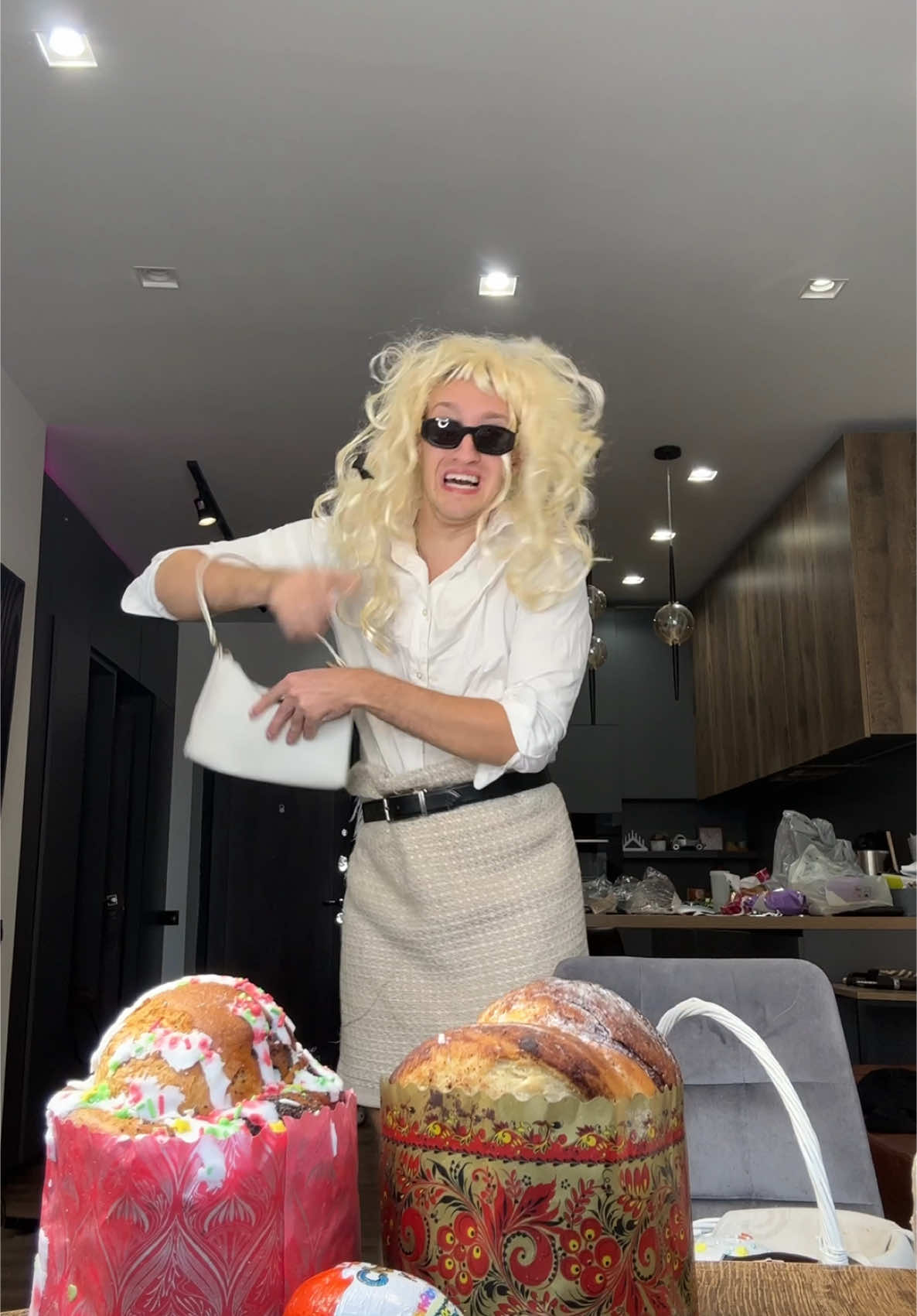 A post by @0udanovskiy2 on TikTok caption: И смех и грех... 