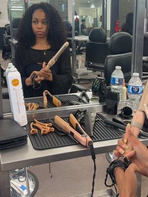A post by @xobridenise on TikTok caption: I think a TWA would be perfect but I don’t wanna leave the open space in the middle? So idk🙂‍↕️ #cosmetologystudent #cosmetologyschool #hairstylistsoftiktok #houstonhairstylist #houstonnaturalhairstylist 