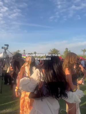 A post by @charlidamelio on TikTok
