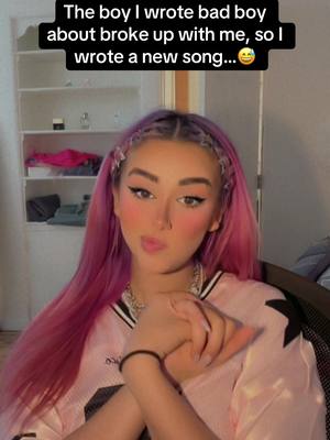 A post by @juleswalcott on TikTok caption: Should I drop this one? 