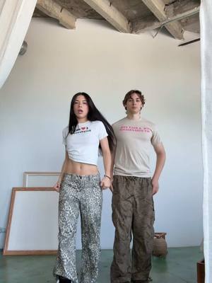 A post by @ferchugimenez on TikTok caption: 🧍‍♀️
