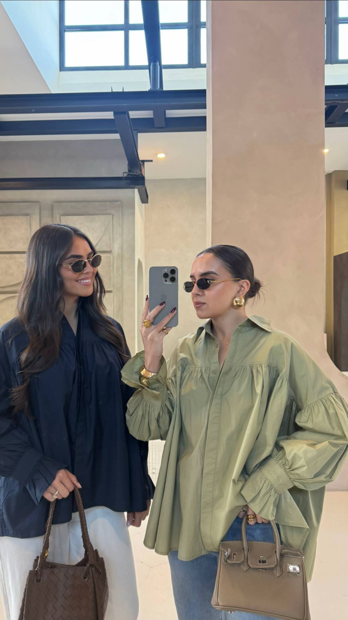 A post by @lapetite___parisienne on TikTok caption: En ligne et en boutique les 4 temps - La Défense (92)
