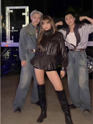 A post by @lalalalisa_m on TikTok caption: Coachella backstage with @enhypen 💫 #ENHYPEN #NI_KI #JAY 